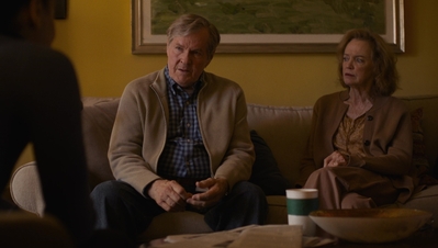 FULL_CIRCLE_-_E1X04_SAFE_IN_THE_CIRCLE_180.jpg