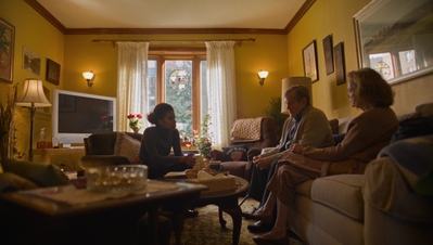 FULL_CIRCLE_-_E1X04_SAFE_IN_THE_CIRCLE_331.jpg