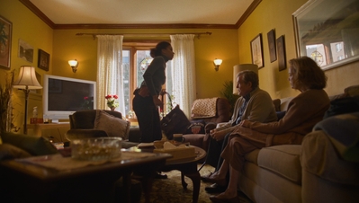 FULL_CIRCLE_-_E1X04_SAFE_IN_THE_CIRCLE_345.jpg