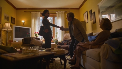 FULL_CIRCLE_-_E1X04_SAFE_IN_THE_CIRCLE_467.jpg