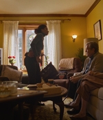 FULL_CIRCLE_-_E1X04_SAFE_IN_THE_CIRCLE_345.jpg