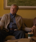 FULL_CIRCLE_-_E1X04_SAFE_IN_THE_CIRCLE_430.jpg