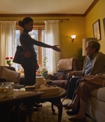 FULL_CIRCLE_-_E1X04_SAFE_IN_THE_CIRCLE_460.jpg