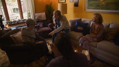 FULL_CIRCLE_-_E1X05_LOYALTY_290.jpg