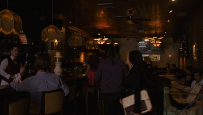 FULL_CIRCLE_-_E1X05_LOYALTY_496.jpg