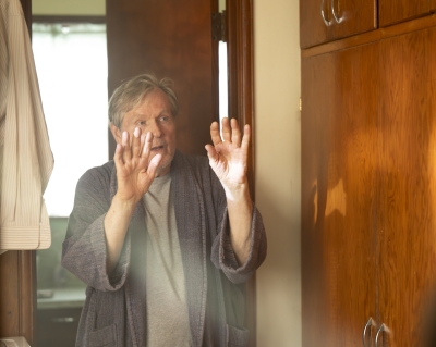 THE_ROOKIE_-_E7X02_THE_WATCHER_-_HD_STILLS_002.jpg